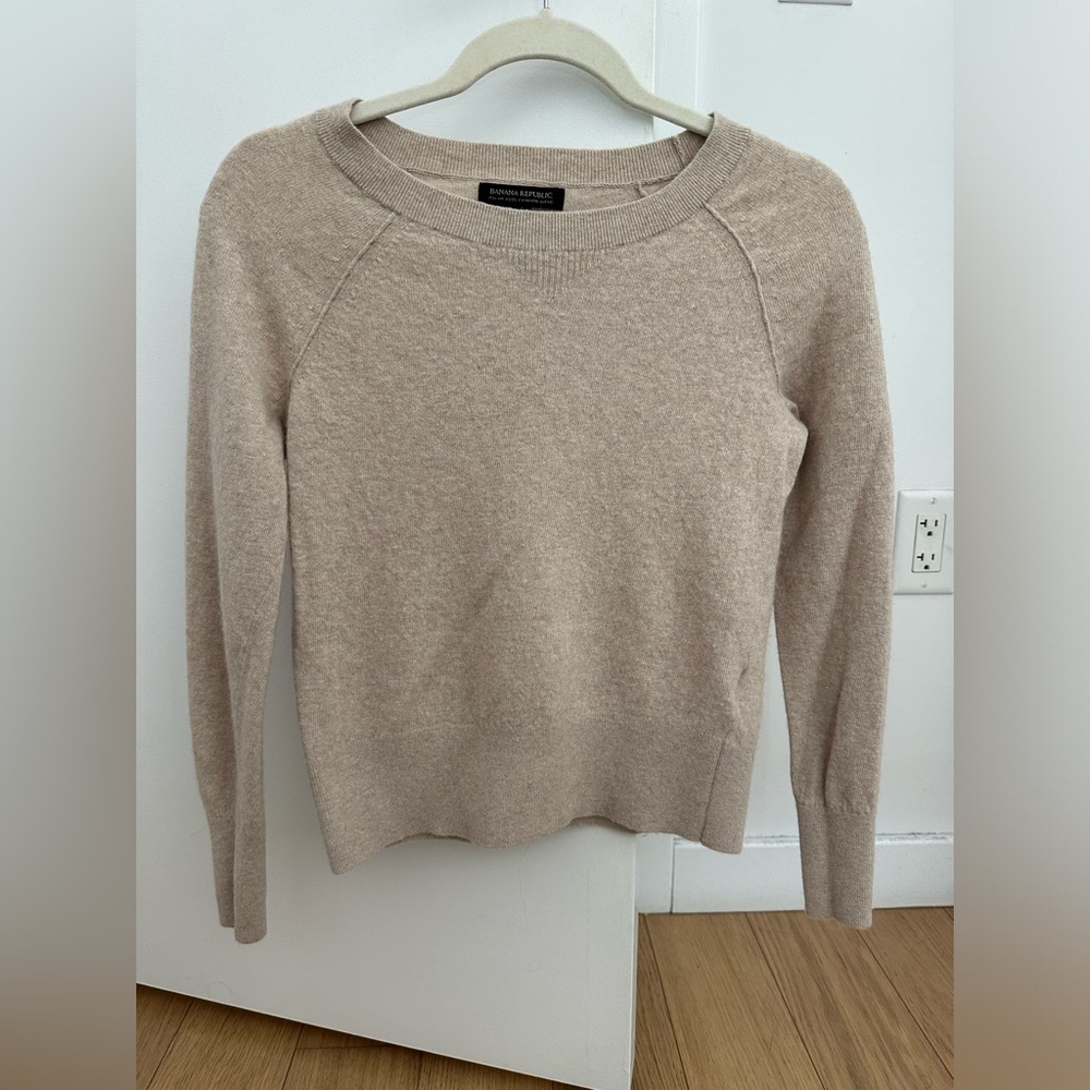 Banana Republic Italian Wool Cashmere blend Sweater